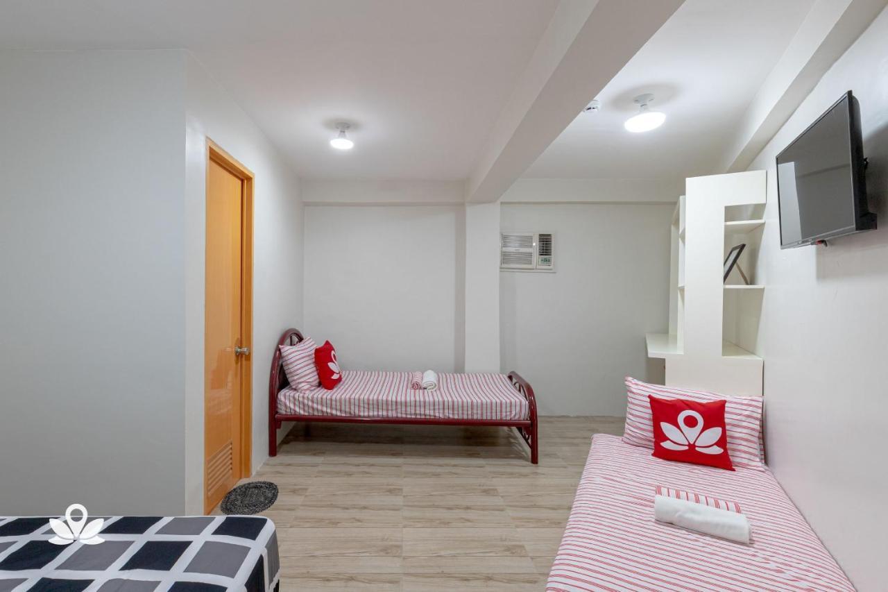 Happy Grey Hotel Виган Экстерьер фото